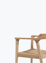 Load image into Gallery viewer, CHAIR